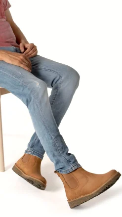 5632 Felsen|El Naturalista Sale