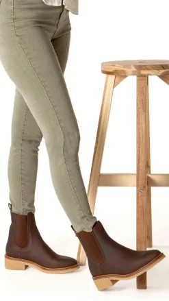 5941 Irati|El Naturalista Hot