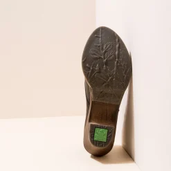 5490 Sylvan|El Naturalista Cheap