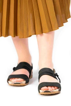 5256 Zumaia|El Naturalista Sale